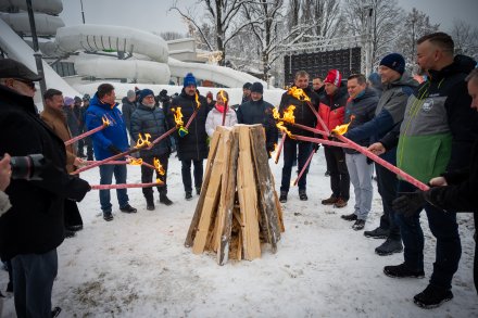 Uroczyste rozpalenie ogniska